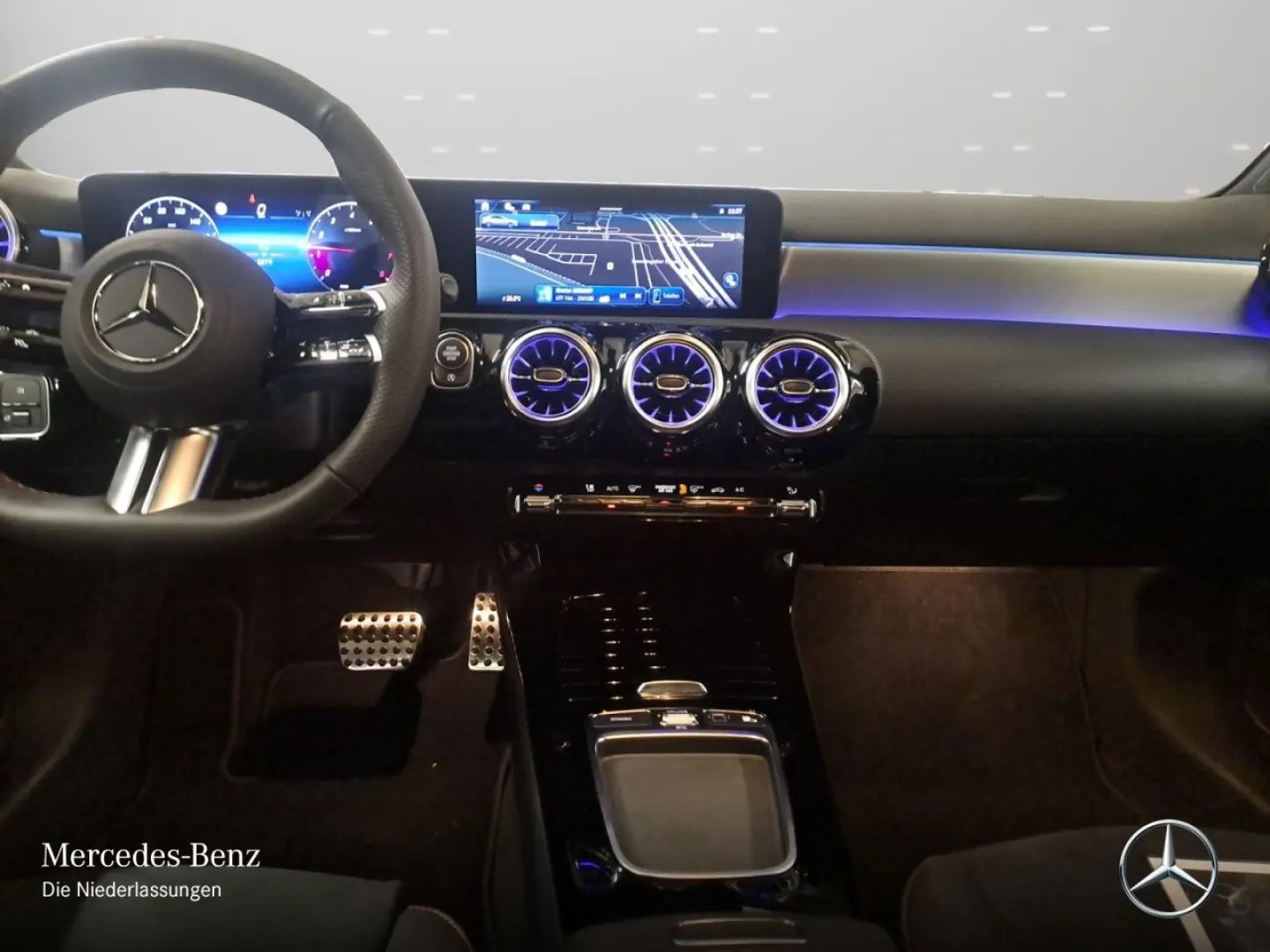 A 250 4M Limousine AMG Adv.PLUS Multibeam WD