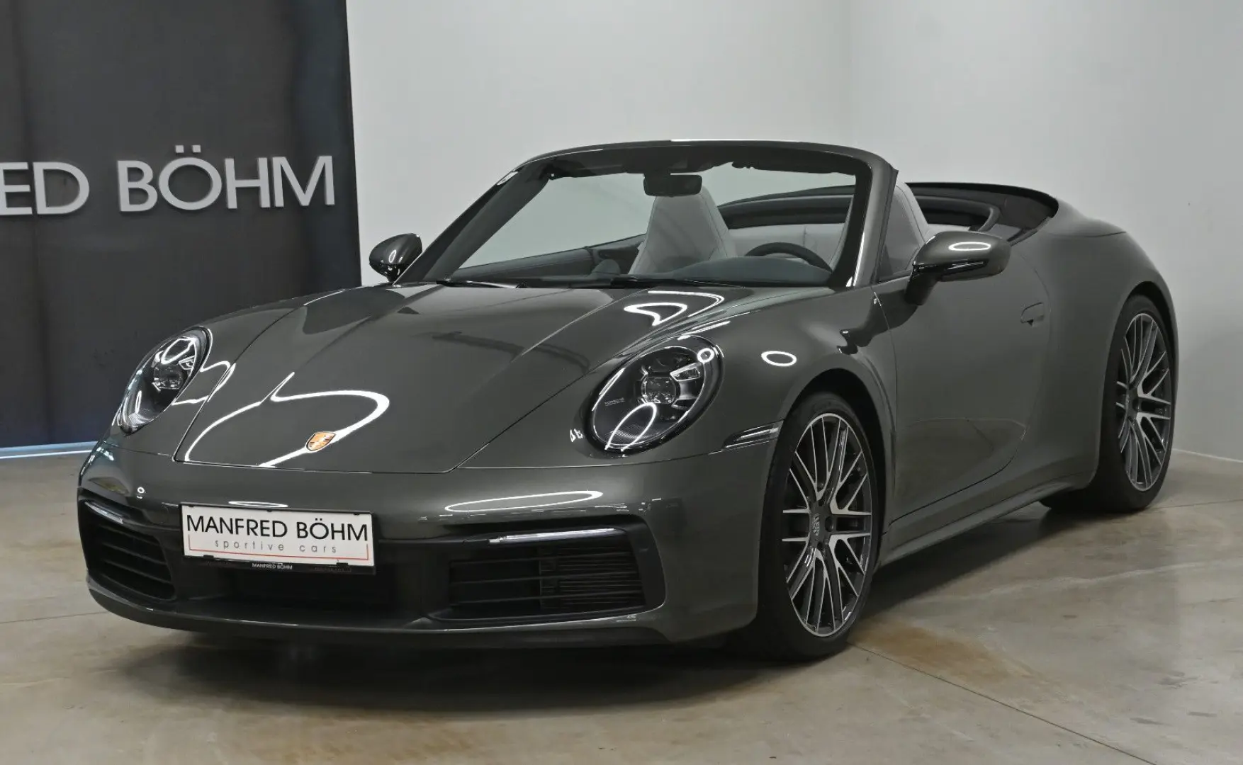 911 Carrera 4 Cabrio PDK Modell 992