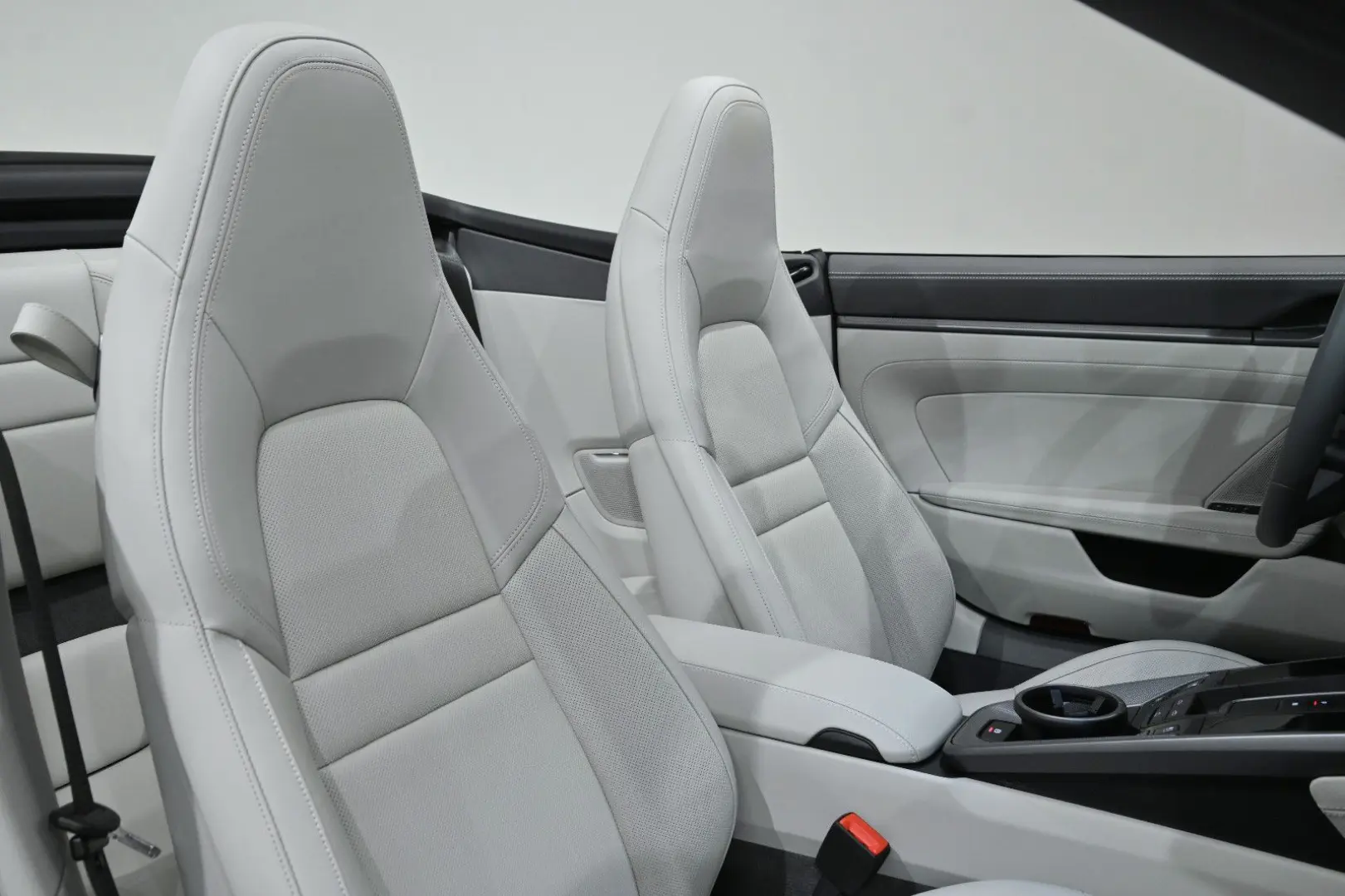 911 Carrera 4 Cabrio PDK Modell 992