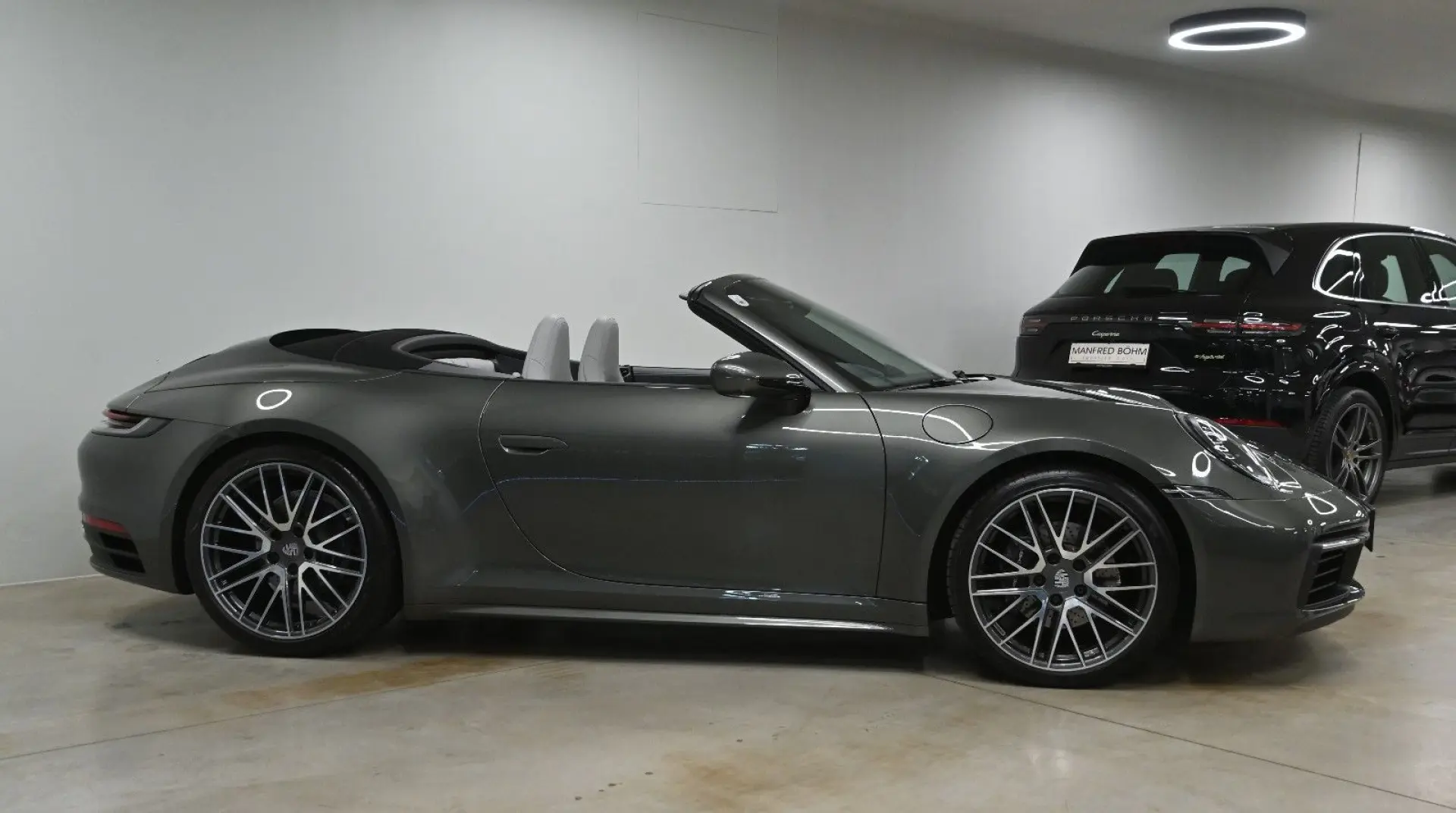 911 Carrera 4 Cabrio PDK Modell 992