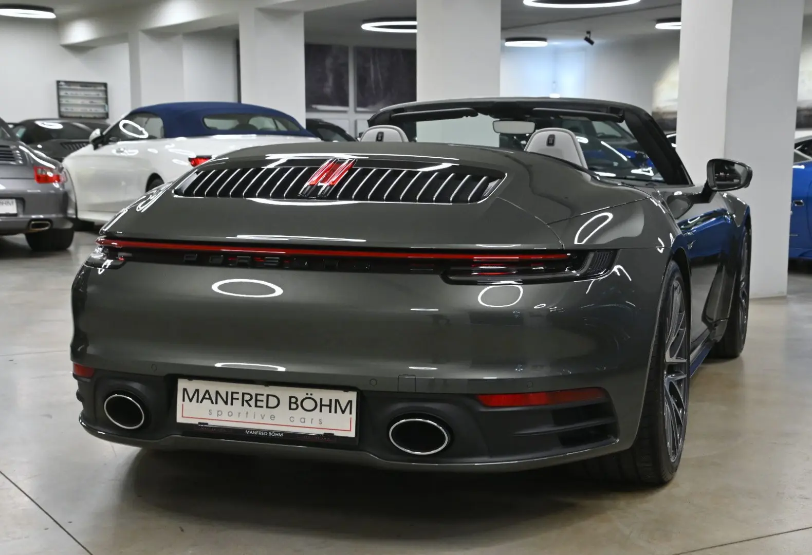 911 Carrera 4 Cabrio PDK Modell 992
