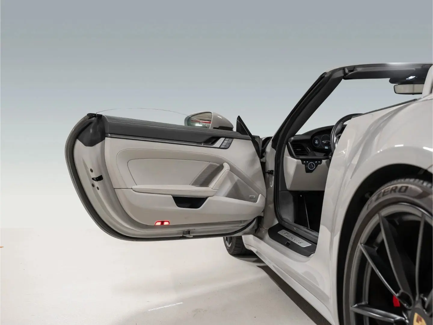 992 Carrera 4S Cabriolet Sport Chrono Lift-VA