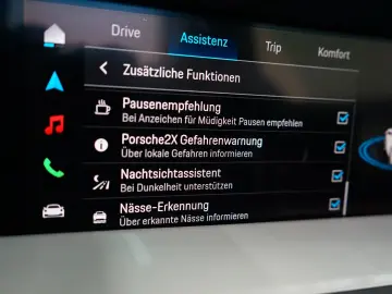 992.2 911 Cabriolet Kreide SportDesign Lift MEGA