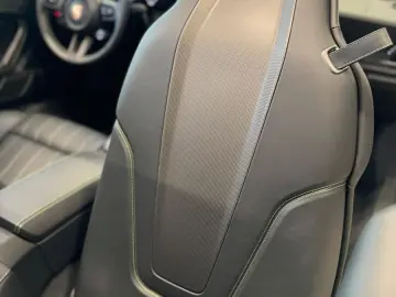 992 911 Carrera 4 GTS Cabriolet