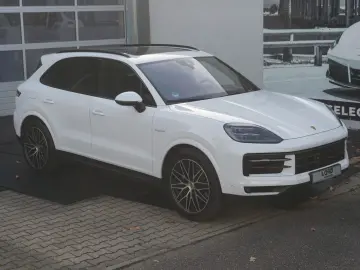 Cayenne E-Hybrid 18 Wege Sportsitze Pano AHK