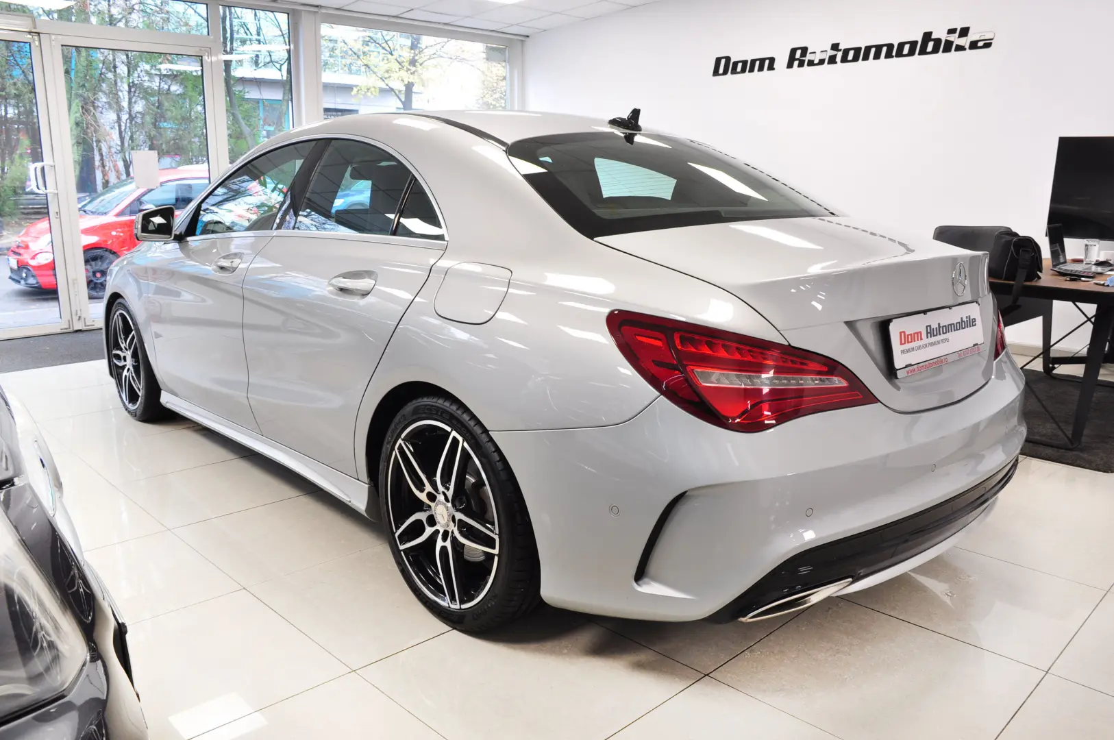 Mercedes Benz CLA 180i AT AMG Apple Android