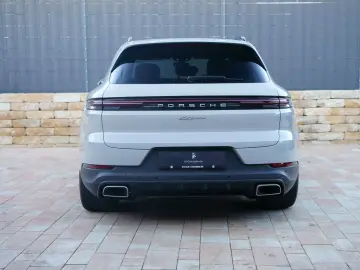 Cayenne E-Hybrid  KREIDE INNO LUFT