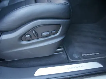 Cayenne E-Hybrid  KREIDE INNO LUFT