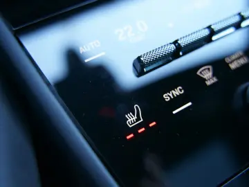 Cayenne E-Hybrid  KREIDE INNO LUFT