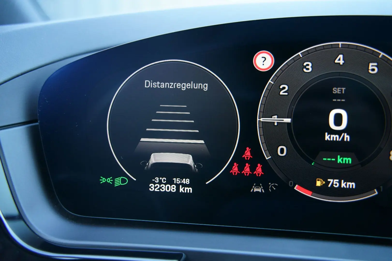 Cayenne E-Hybrid  KREIDE INNO LUFT