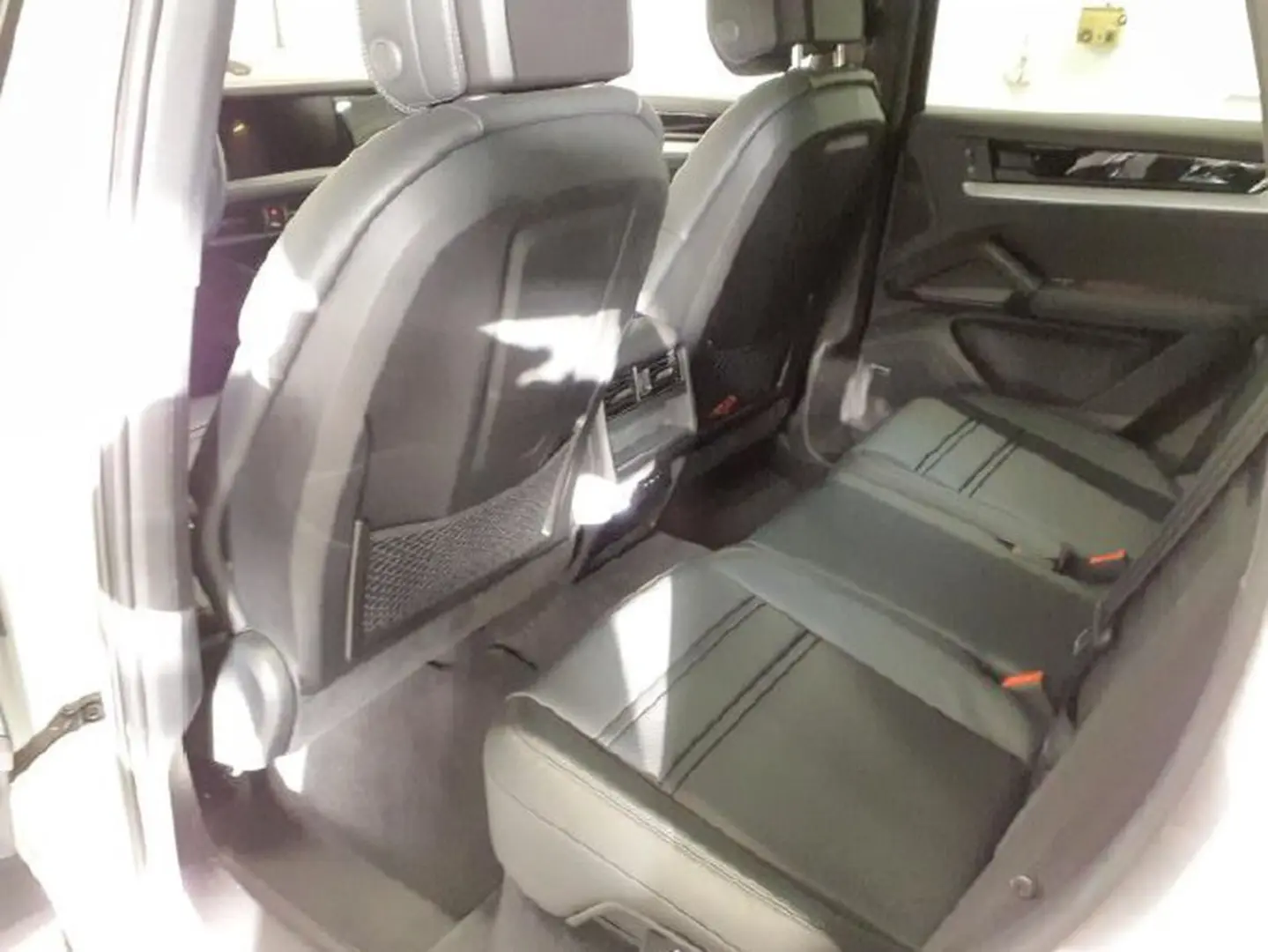 Cayenne E-Hybrid  HD-MATRIX LUFT PANO HUD AHK 21