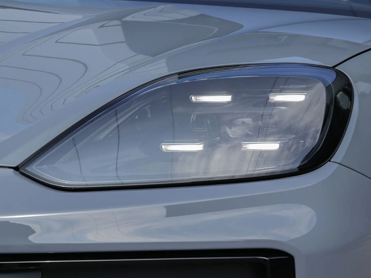 Cayenne E-Hybrid BOSE Sportabgas Surround-View