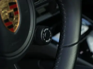 Cayenne E-Hybrid BOSE Sportabgas Surround-View