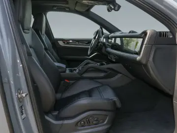 Cayenne E-Hybrid BOSE Sportabgas Surround-View