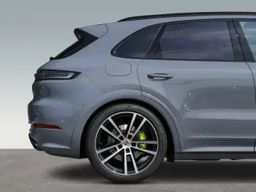 Cayenne E-Hybrid BOSE Sportabgas Surround-View