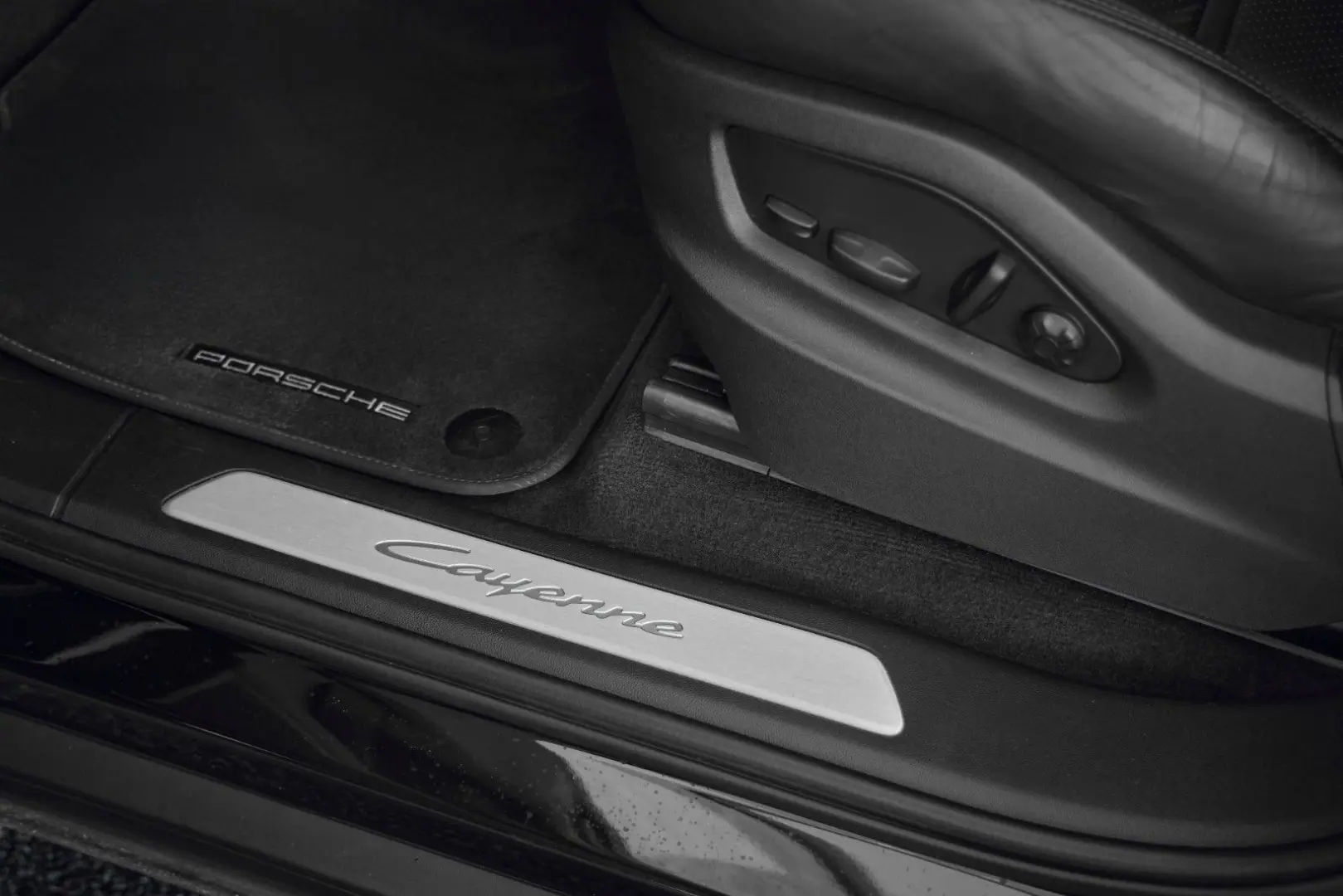 Cayenne Coupe E-Hybrid