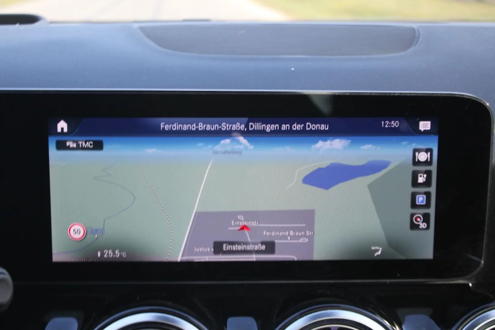 EQA 250 PANO HUD ACC WideScreen 19.197 € NETTO