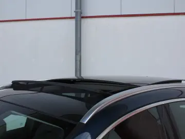 EQA 250 PANO HUD ACC WideScreen 19.197 € NETTO