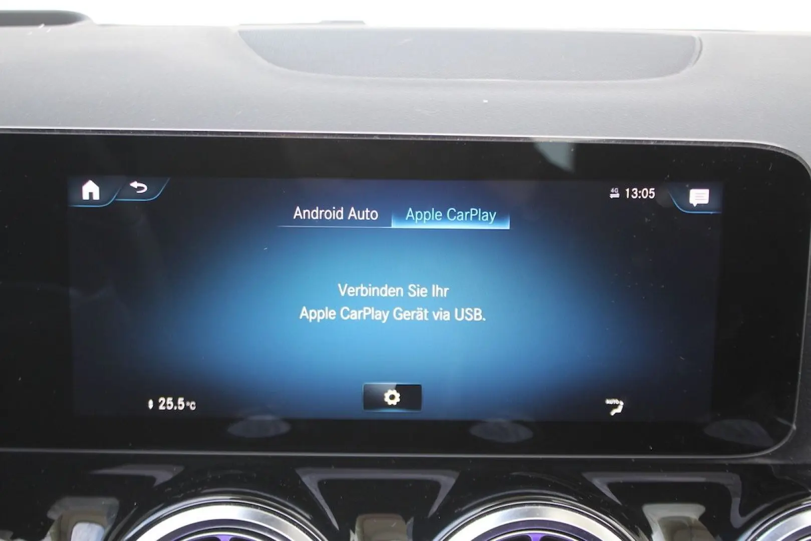 EQA 250 PANO HUD ACC WideScreen 19.197 € NETTO