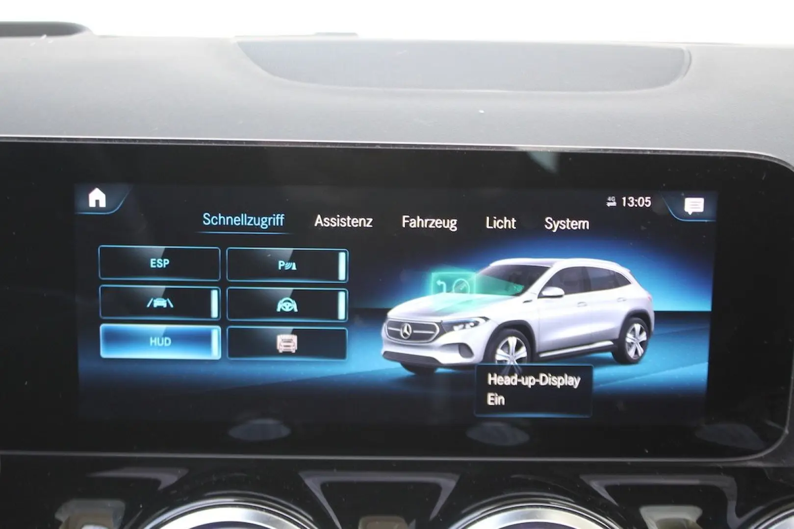 EQA 250 PANO HUD ACC WideScreen 19.197 € NETTO