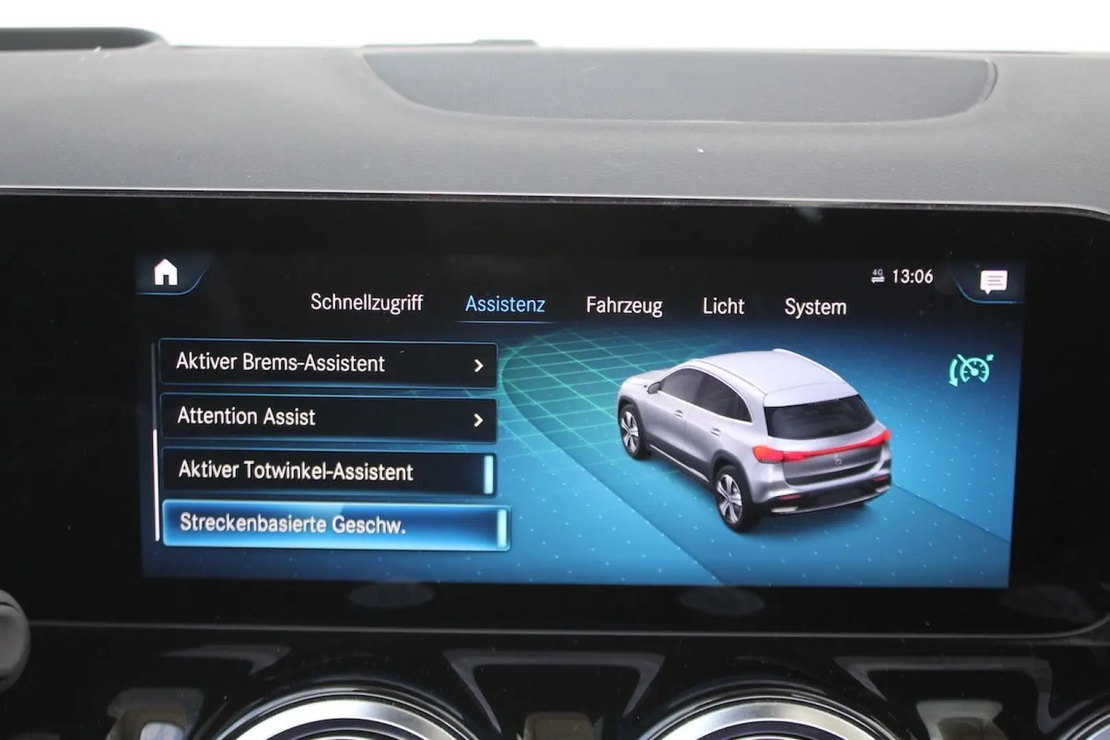 EQA 250 PANO HUD ACC WideScreen 19.197 € NETTO