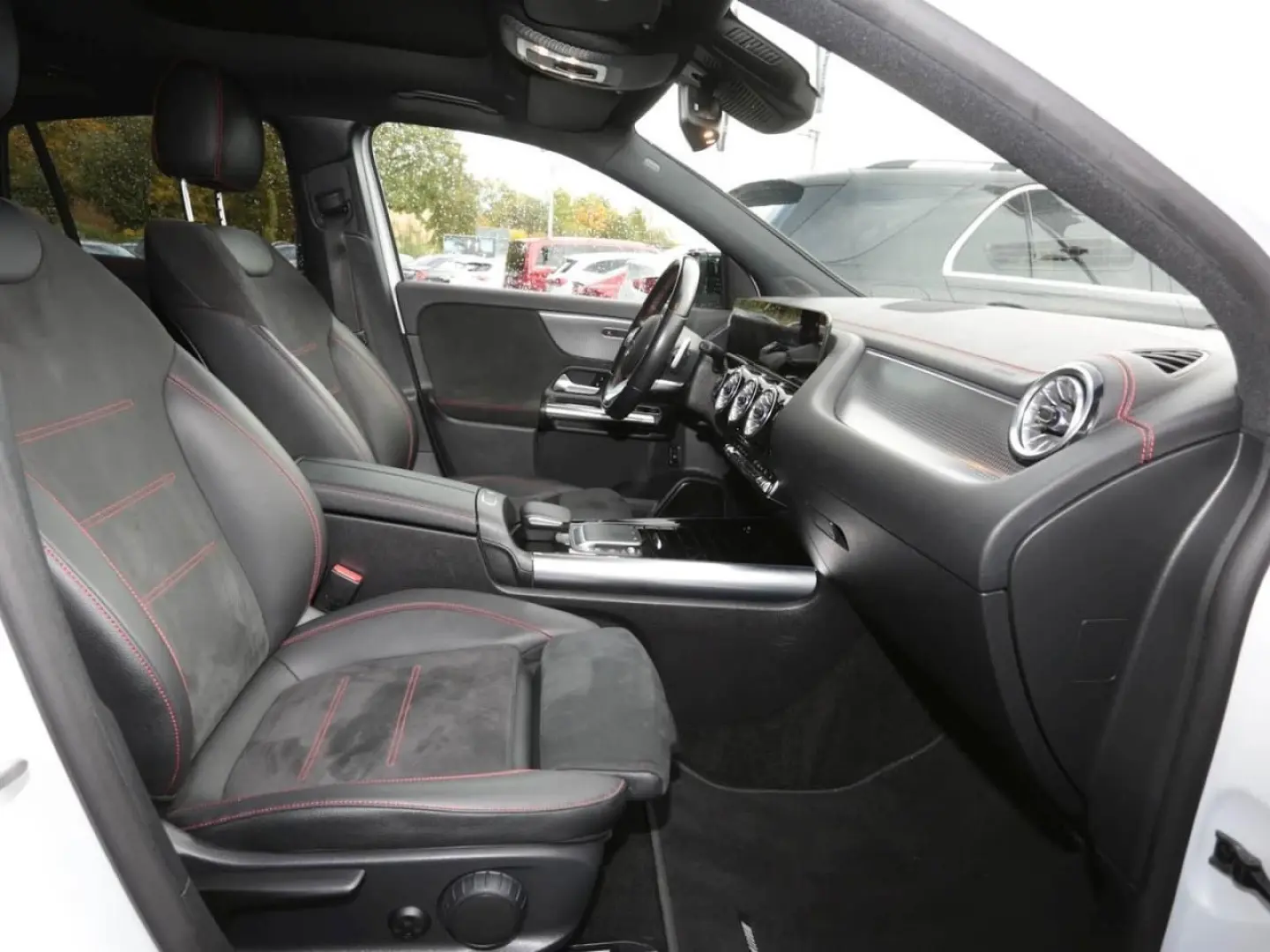 EQA 250 AMG Night MBUX Panorama Totwinkel Kamera