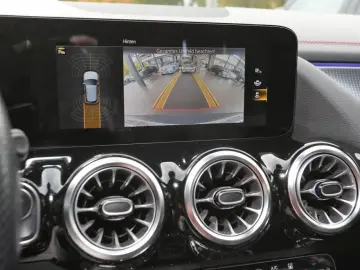 EQA 250 AMG Night MBUX Panorama Totwinkel Kamera