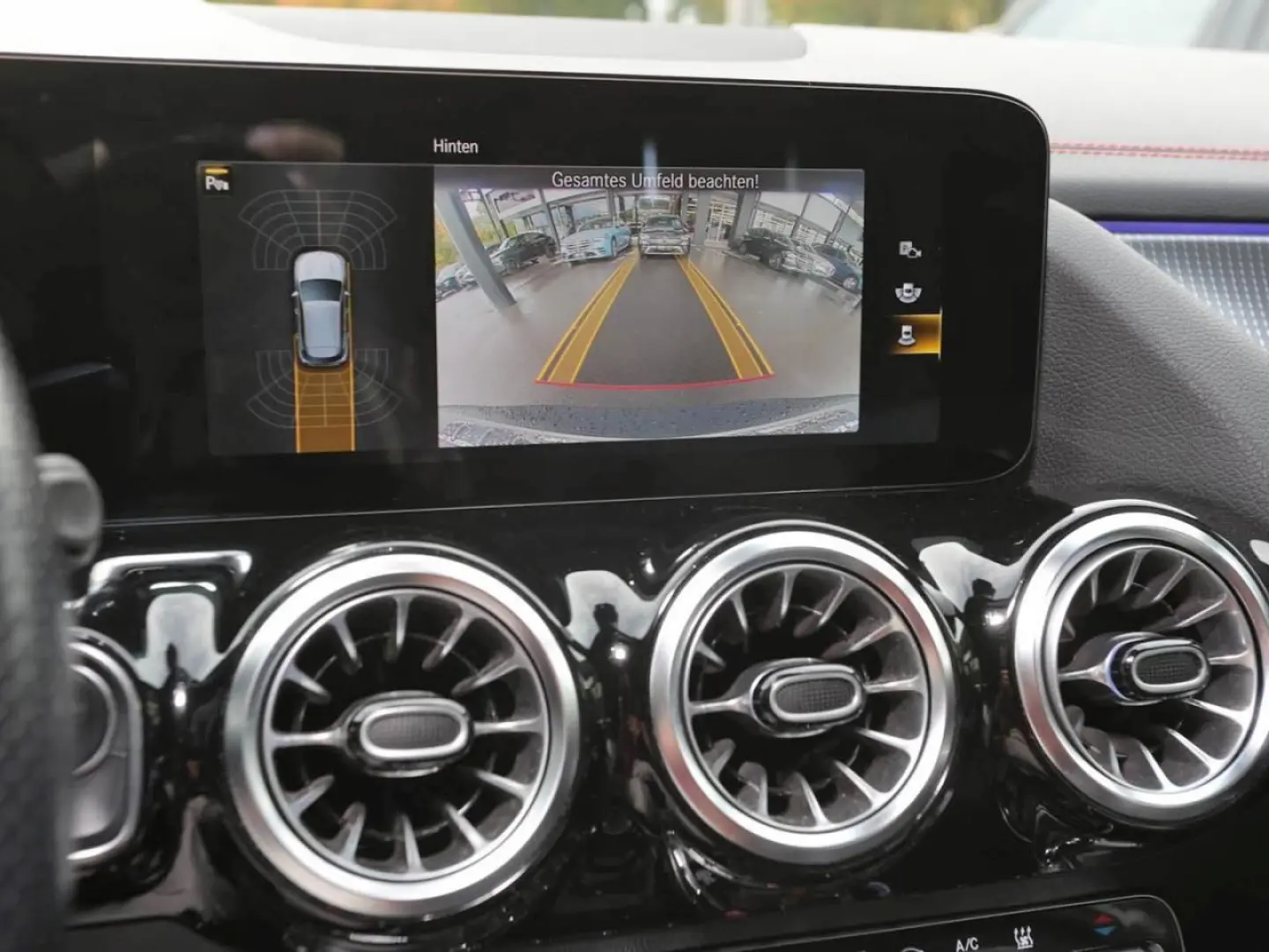 EQA 250 AMG Night MBUX Panorama Totwinkel Kamera