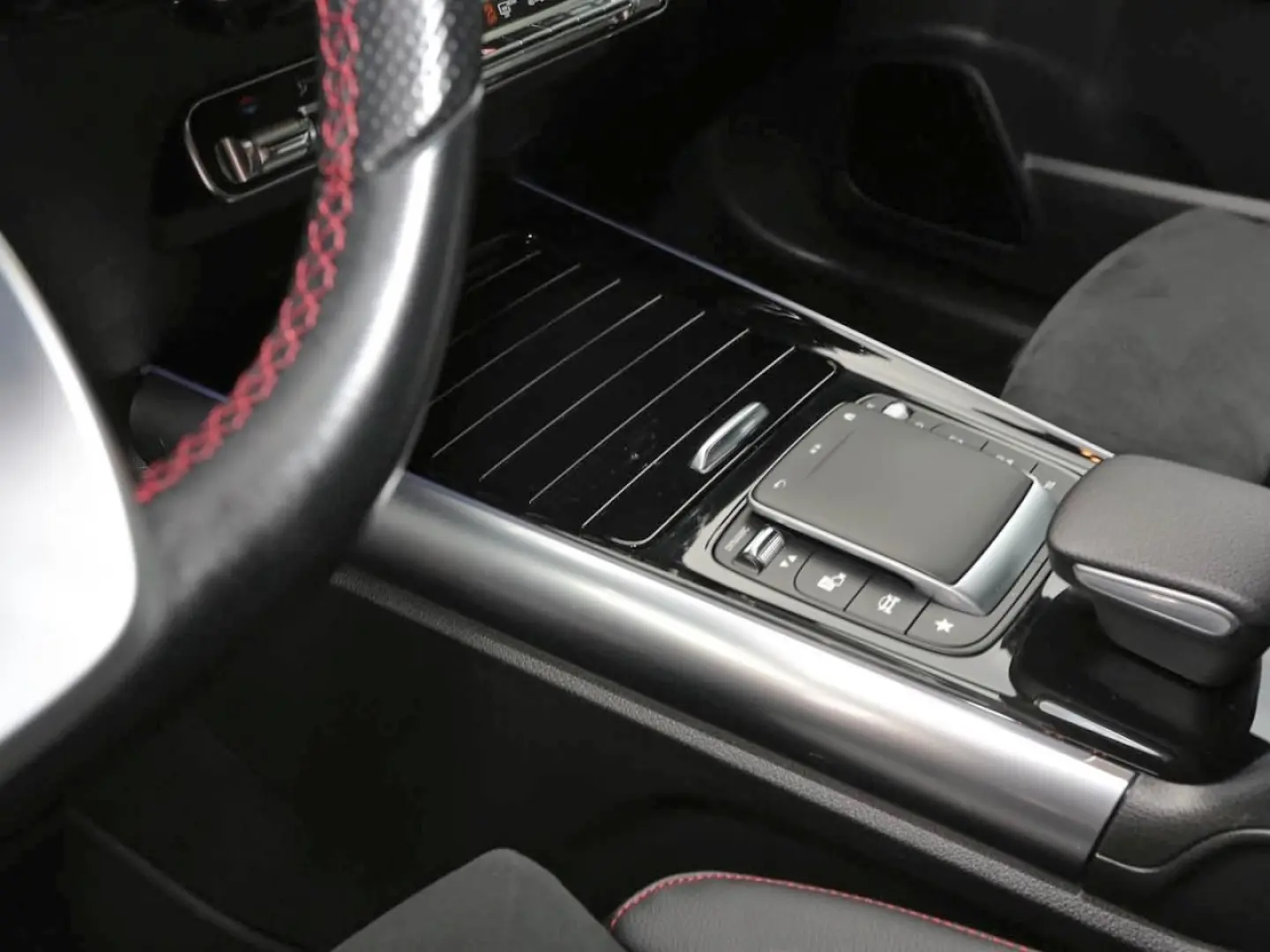 EQA 250 AMG Night MBUX Panorama Totwinkel Kamera