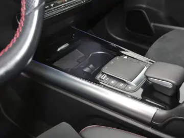 EQA 250 AMG Night MBUX Panorama Totwinkel Kamera