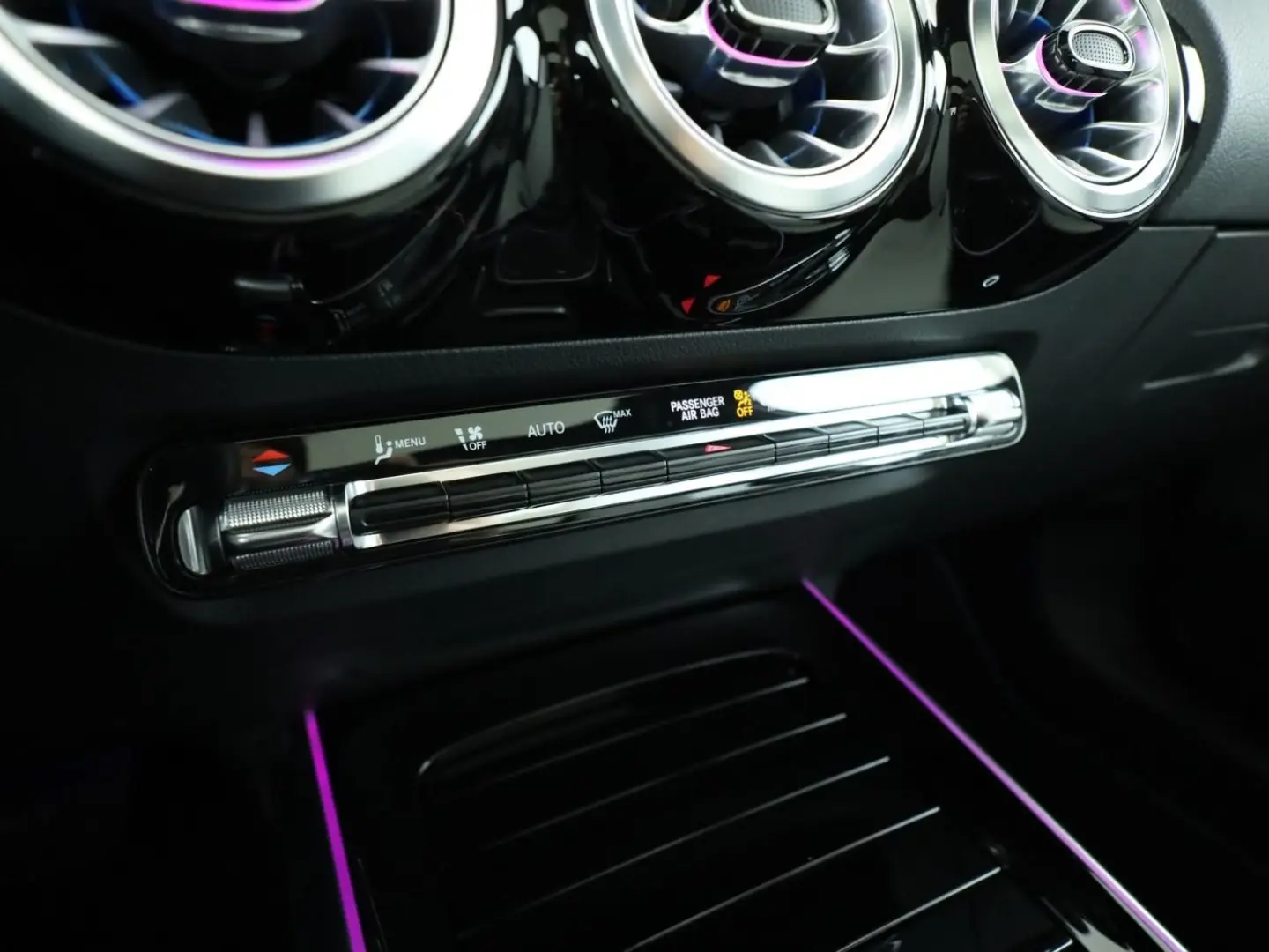 EQA 250  AMG Edition 1 Panorama PTS Kamera Navi