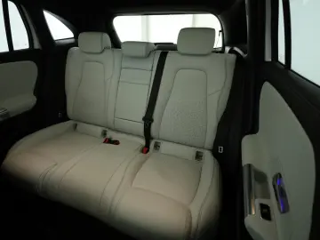 EQA 250  AMG Edition 1 Panorama PTS Kamera Navi