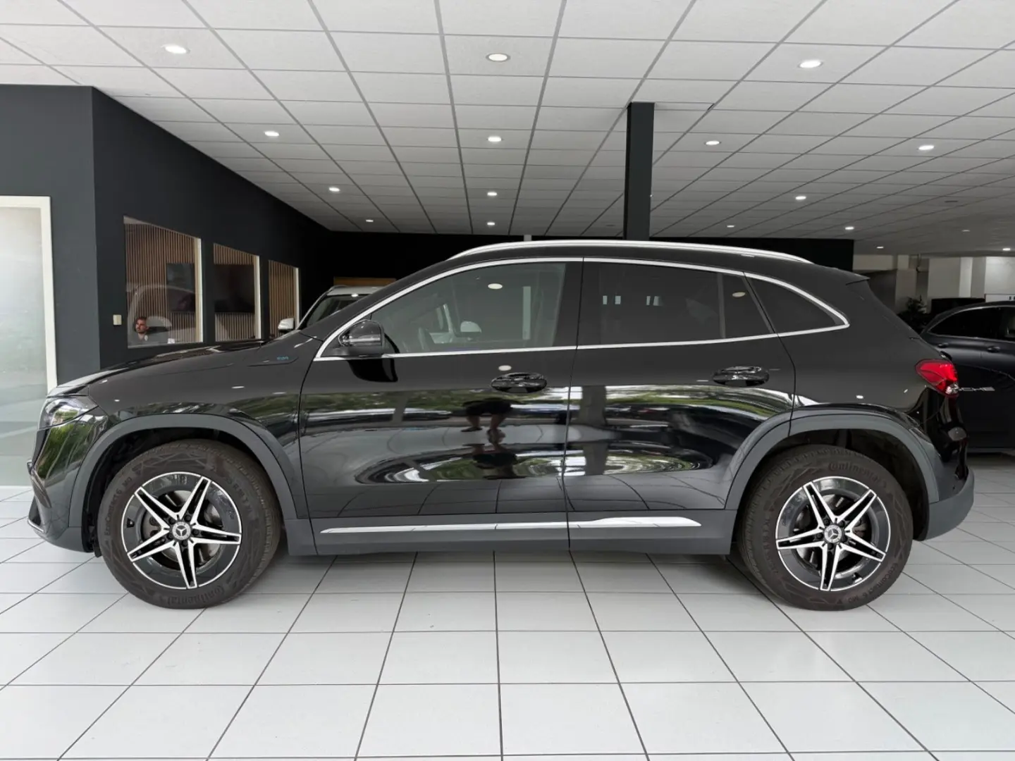 EQA 250 AMG-LINE PANO DISTRONIC MBEAM KAMERA