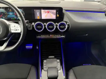 EQA 250 AMG-LINE PANO DISTRONIC MBEAM KAMERA