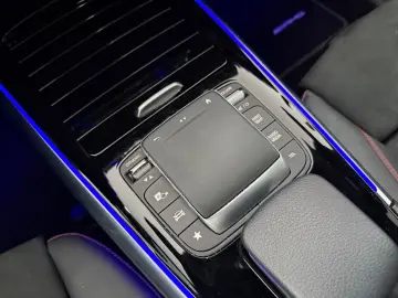 EQA 250 AMG-LINE PANO DISTRONIC MBEAM KAMERA