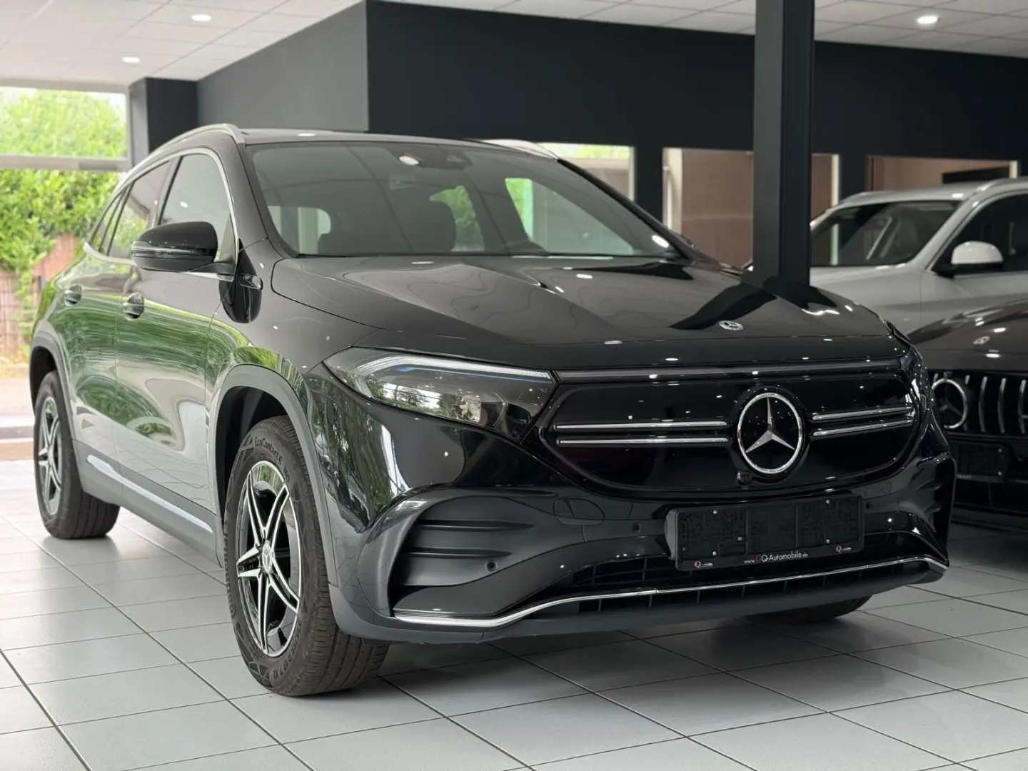 EQA 250 AMG-LINE PANO DISTRONIC MBEAM KAMERA