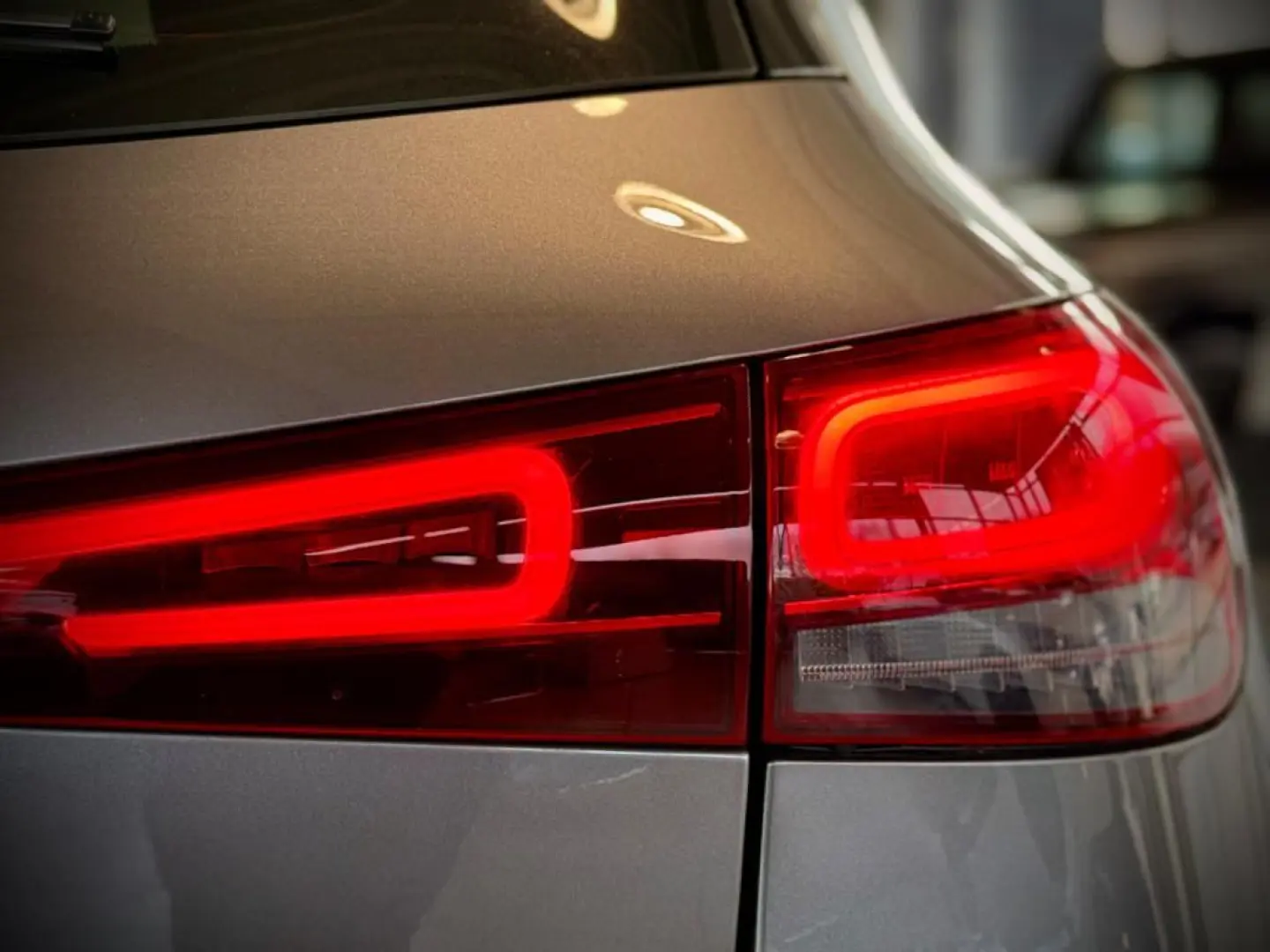 EQA 250 AMG MBUX Memory Ambiente CarPlay KAMERA