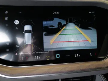 Touareg 3.0TDI Facelift Elegance Luft Pano Allra