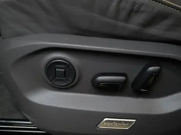 Touareg 3.0TDI Facelift Elegance Luft Pano Allra