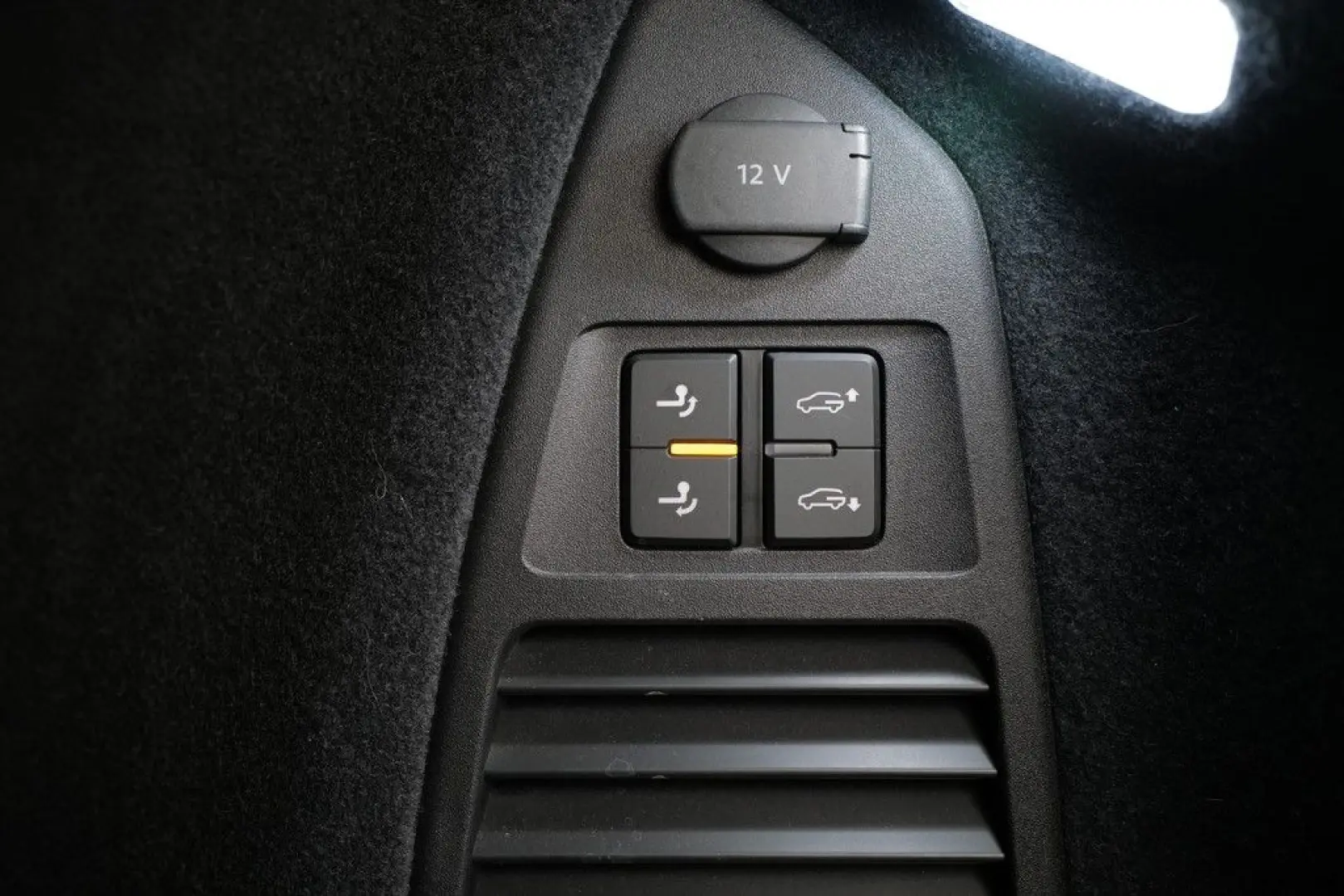 Touareg 3.0TDI Facelift Elegance Luft Pano Allra