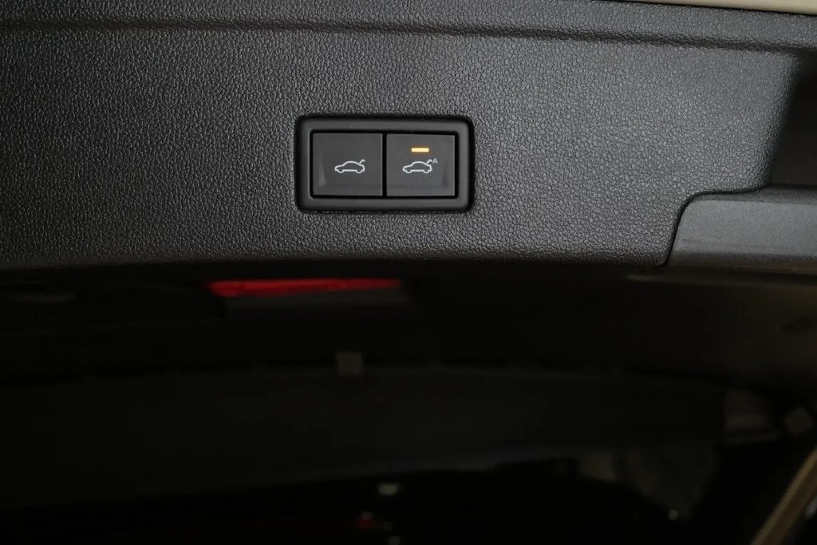 Touareg 3.0TDI Facelift Elegance Luft Pano Allra