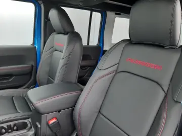 Wrangler Unl. Rubicon 2 0T MY24 - Sky One