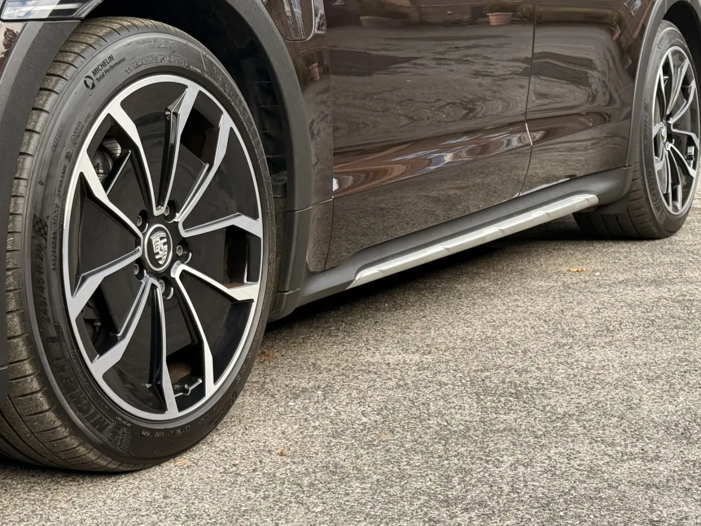 Taycan 4 Cross Turismo INNODRIVE PANORAMA LED-MA