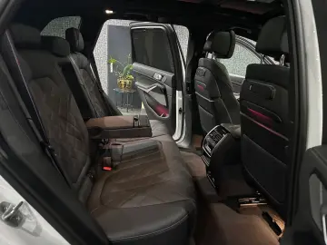 X5 30 d xDrive M Sport   Soft-Close   SkyLounge