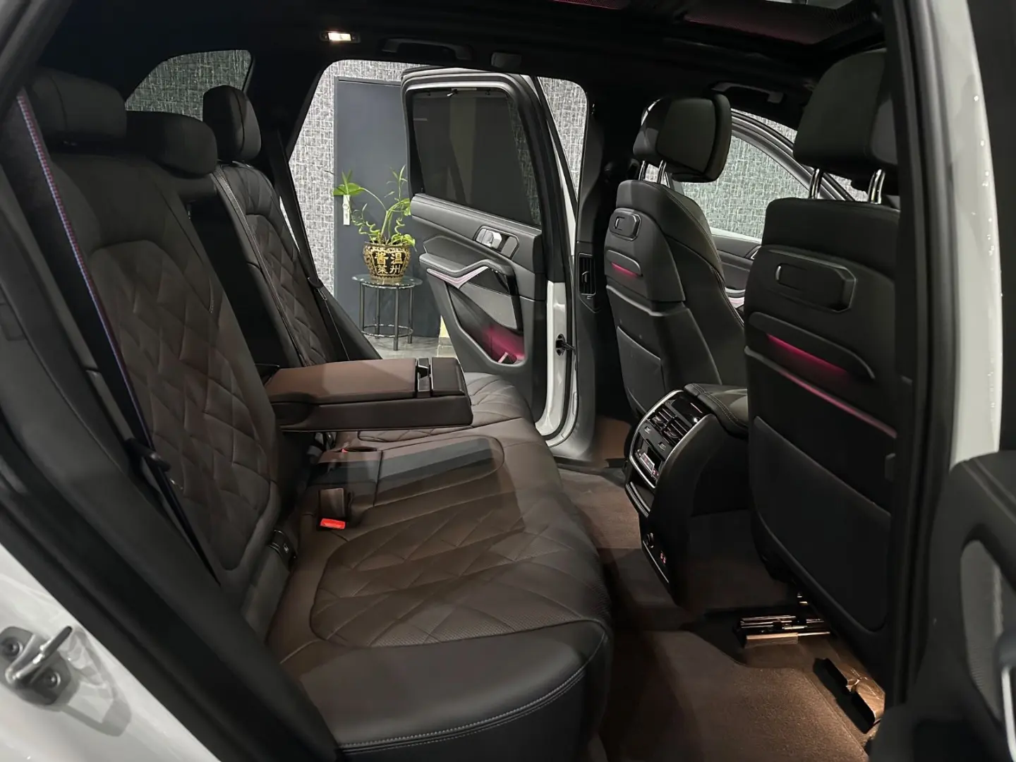 X5 30 d xDrive M Sport   Soft-Close   SkyLounge