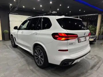 X5 30 d xDrive M Sport   Soft-Close   SkyLounge