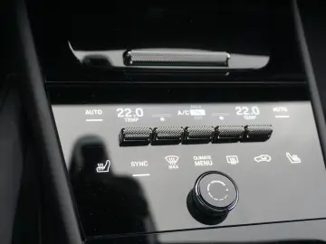 Cayenne E-Hybrid Luft BOSE InnoDrive 360Kam