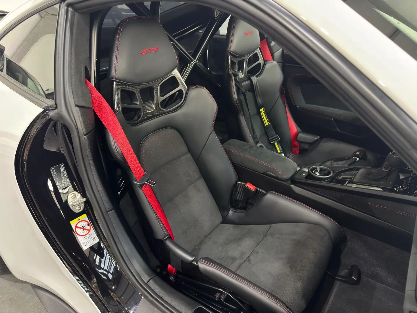 992 GT3 Clubsport Carbon Schalensitze LIFT BOSE