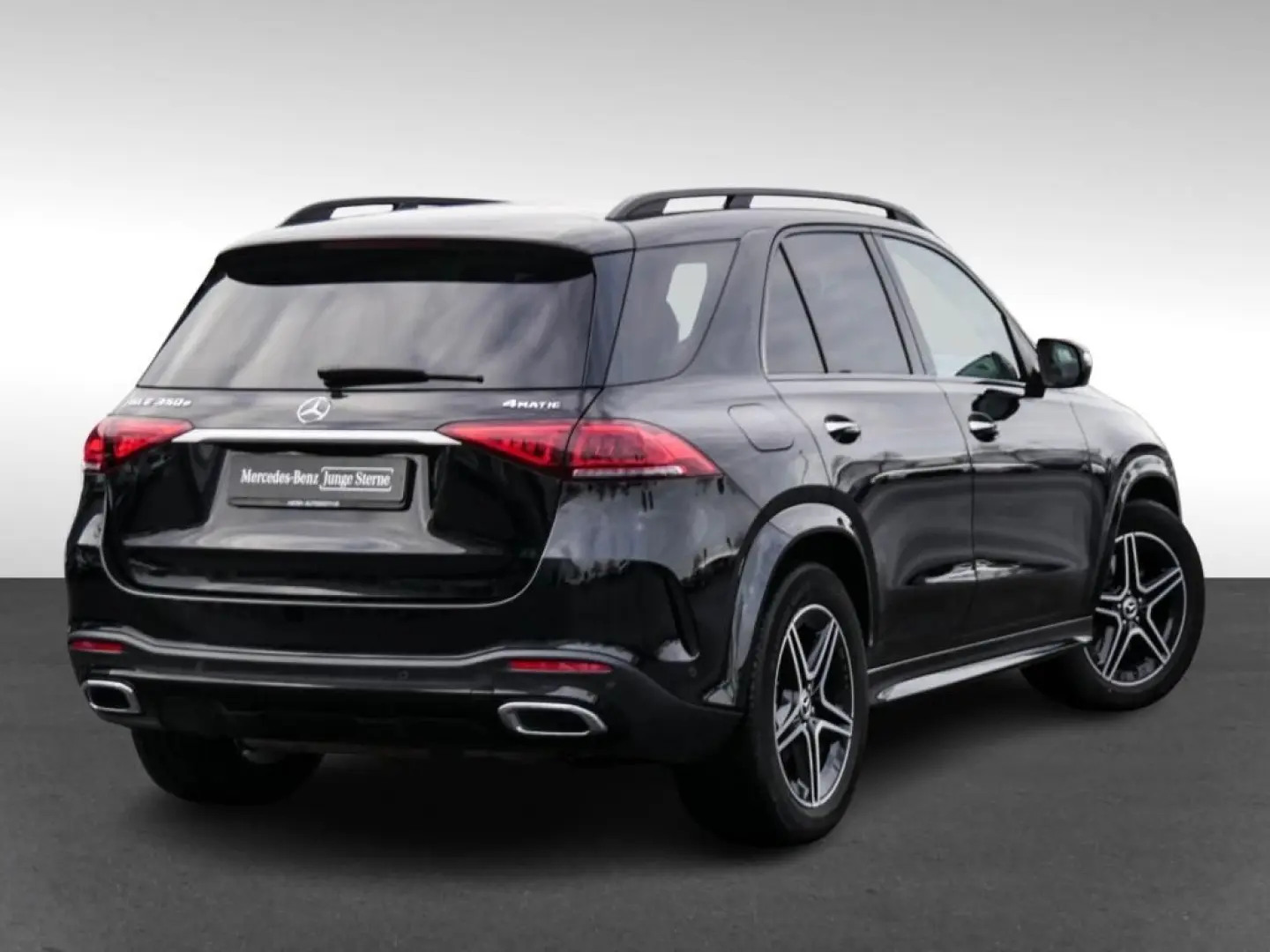 GLE 350 e 4M AMG BURM PANO DISTRONIC 360