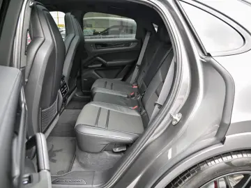 Cayenne GTS Coupe 4.0 V8 Pano  Standheizung  AHK